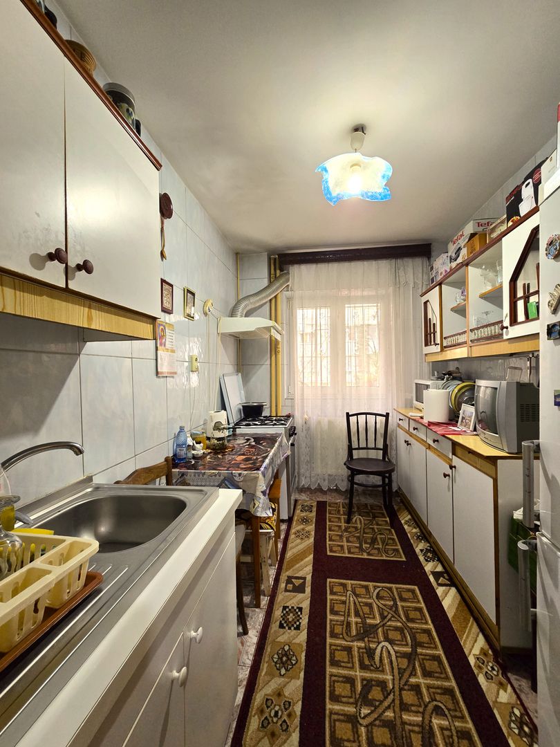 Apartament 2 camere Teiul Doamnei de vanzare, bloc 1985 - Poză 5