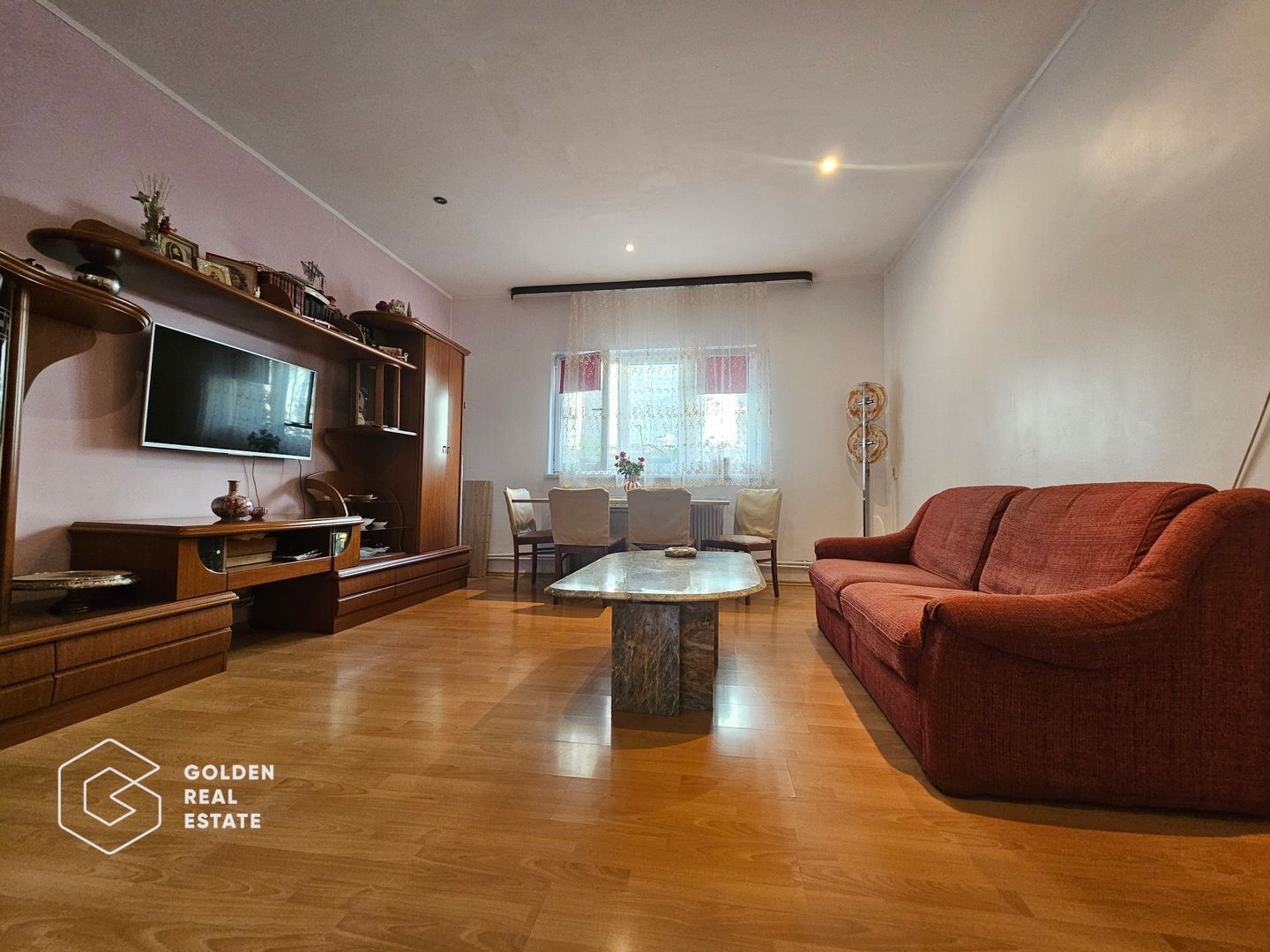 Vila individuala, centrala situata intre Dudesti si Dristor, 5 camere - Poză 4