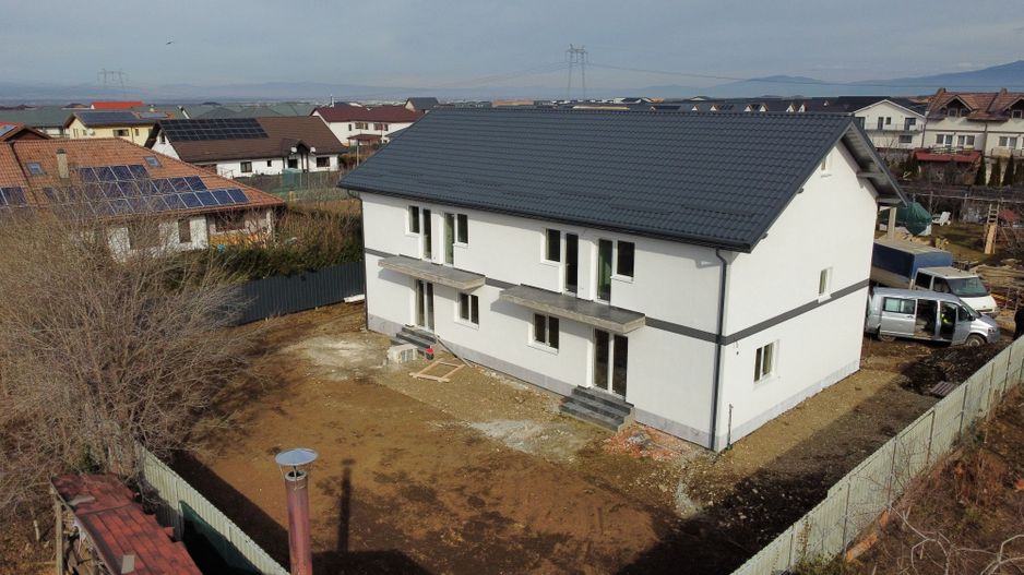 De Vânzare Duplex În Cartierul Izvor - Poză 3