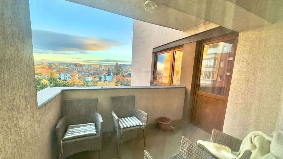 Apartament spațios cu vedere spre parc – strada Năsăud. - Poză 3