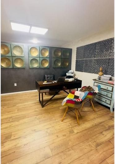 BRASADAS vinde cladire de birouri 24 firme 102.000 euro/an. - Poză 5