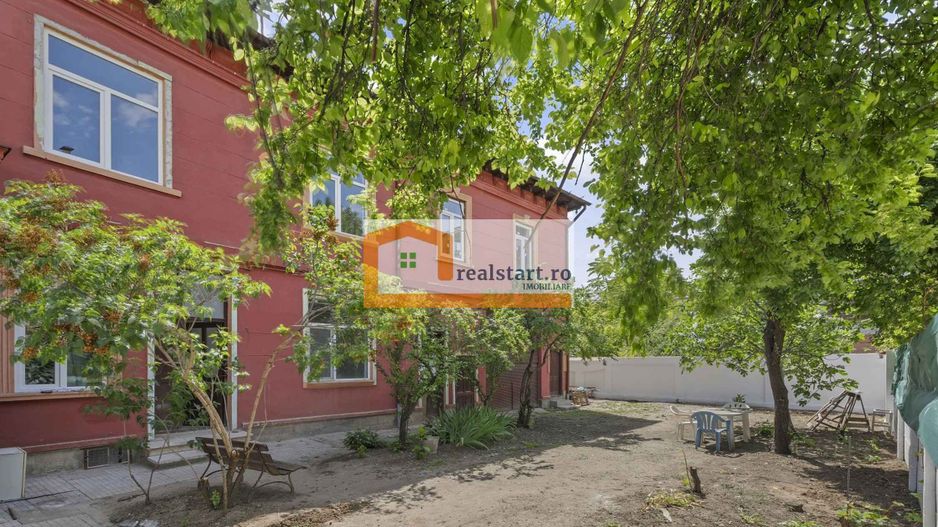 Vila individuala, S+P+E+Pod, curte 500mp, ideal Bistro-caffe, birouri - Poză 38