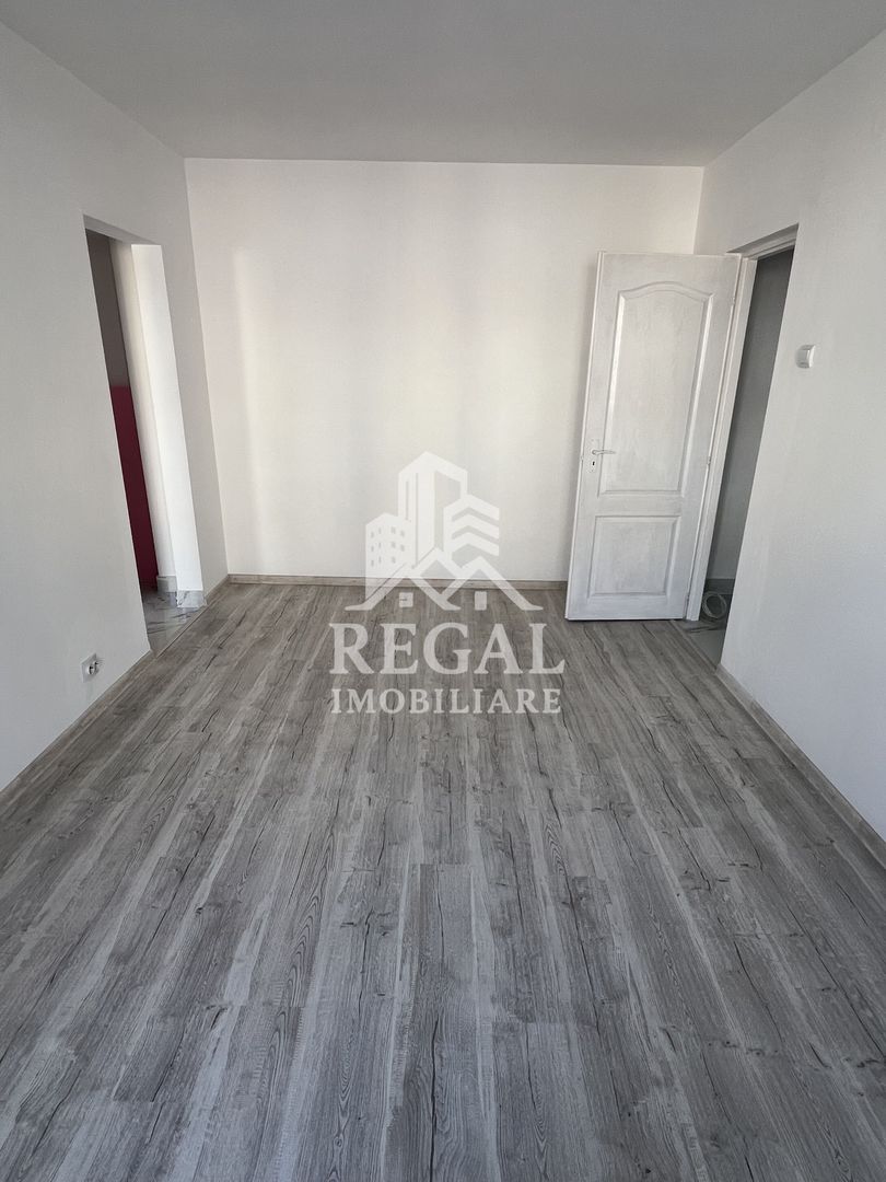 Apartament 2 camere, Micro 5/2 – etaj 2 - 38 mp - accept schimb - Poză 3