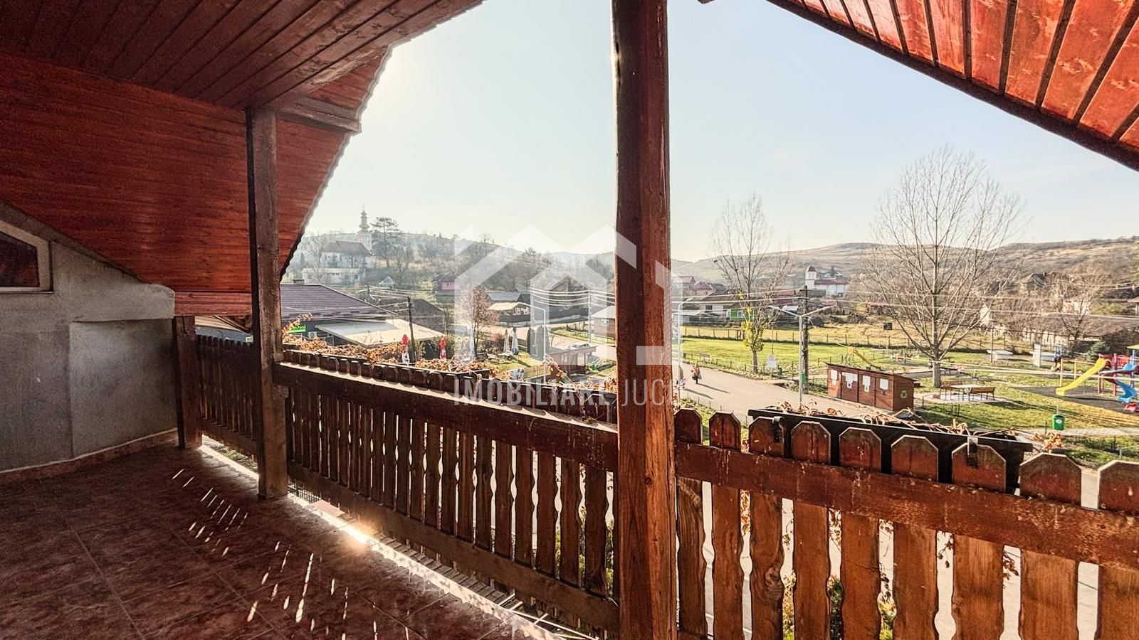 Casa individuala cu 12 camere, Potential Turistic, Visea, Comuna Jucu - Poză 41