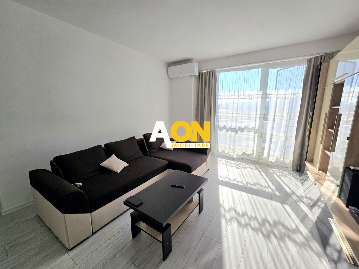 Apartament cu 3 Camere, Bloc Nou, Lift, Zona Arex - Ampoi 3 - Poză 1