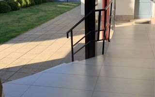 Casă  cu piscină- Unirii- Calea Voinicenilor - Poză 8