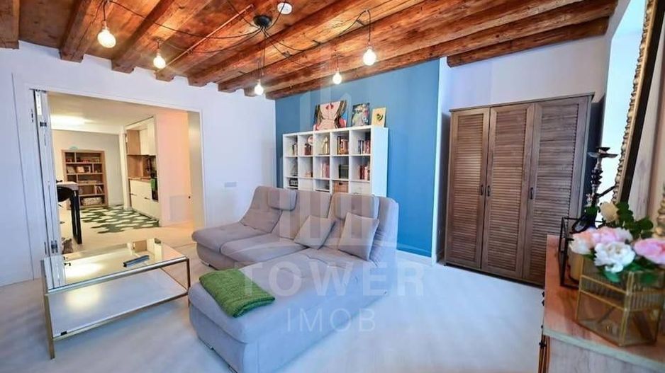 Apartament 3 camere de vanzare | Zona Ultracentrala - Poză 2