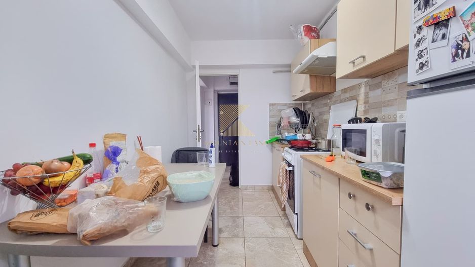 Apartament de 2 camere, semidecomandat, etaj 6/10, mobilat, Victoriei4 - Poză 10