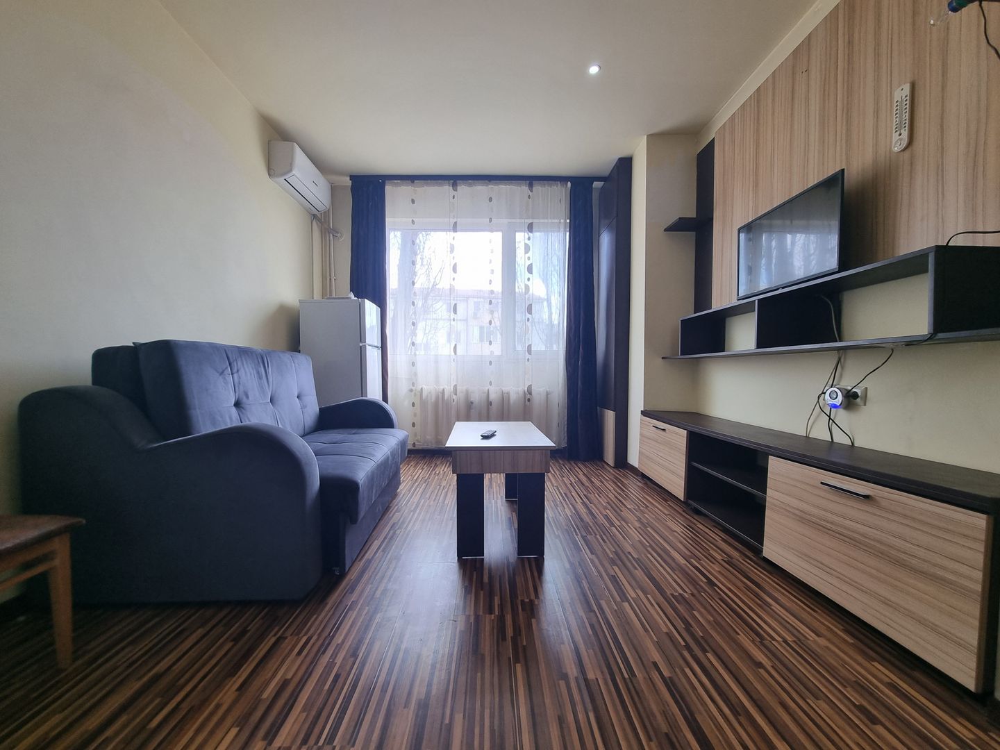 Garsonieră Poarta 6 – ideală pentru locuit sau investiție - Poză 1