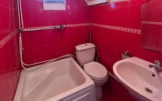 🏡 Oază de liniște! Casă cochetă cu foișor și curte – Mărăcineni - Poză 11