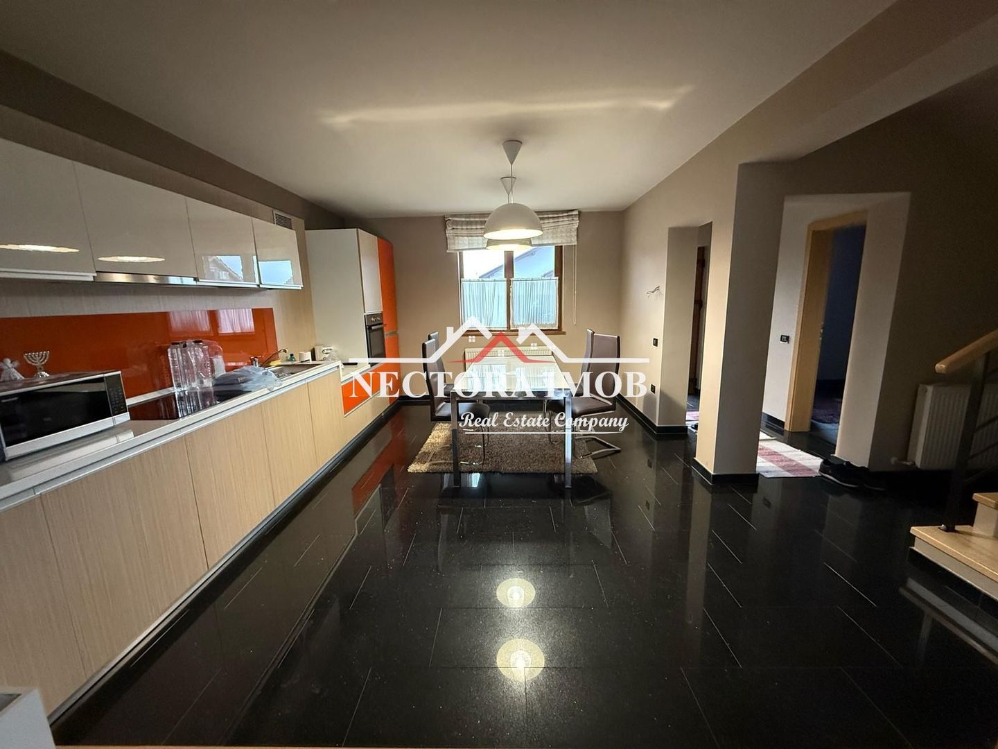 NECTORA IMOB-Casa 4 cam Cartier Grigorescu,155 mp utili + 500 mp teren - Poză 7