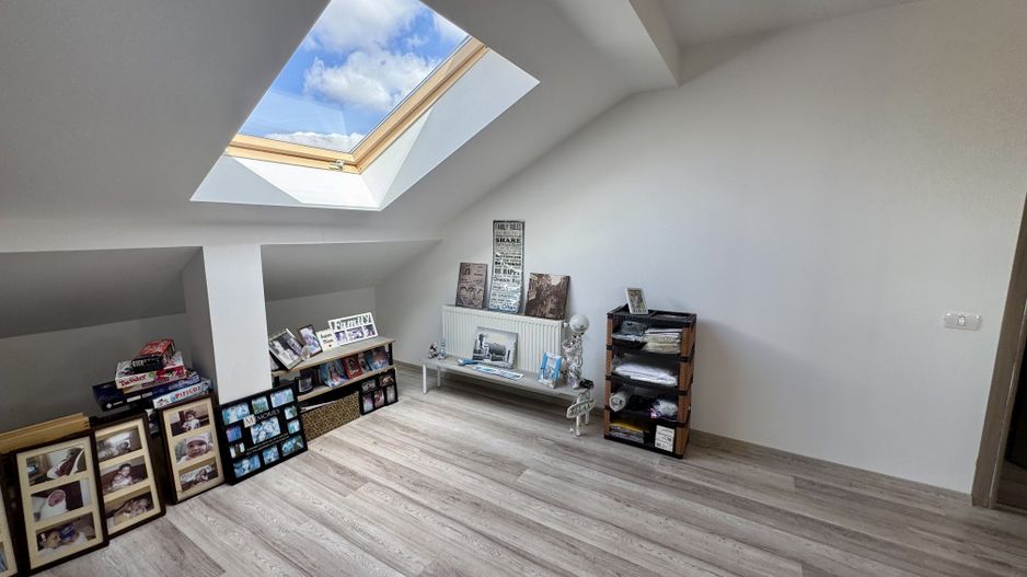 Berceni - VILĂ UNICAT, spațioasă, curte 1.000 mp, la 7 min metrou - Poză 40