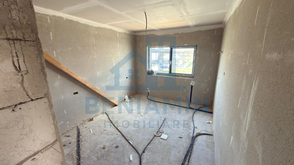 Casa moderna Parter plus Etaj - Zona Damila - Poză 3