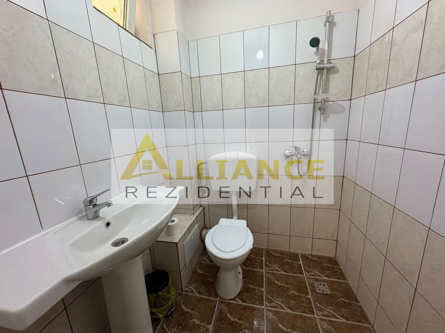DUPLEX INTREG -400 MP UTILI - TEREN 1086 MP - FRUMUSANI - Poză 18