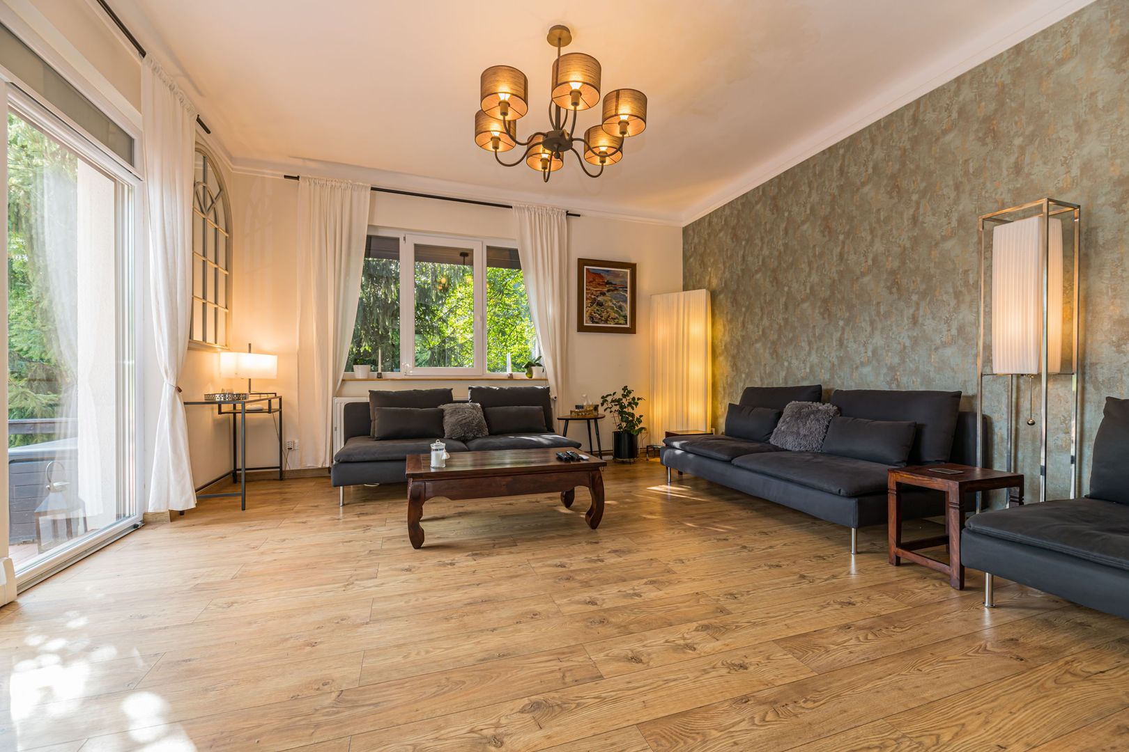 Vila de lux,  de inchiriat! Drumul Poienii! - Poză 34