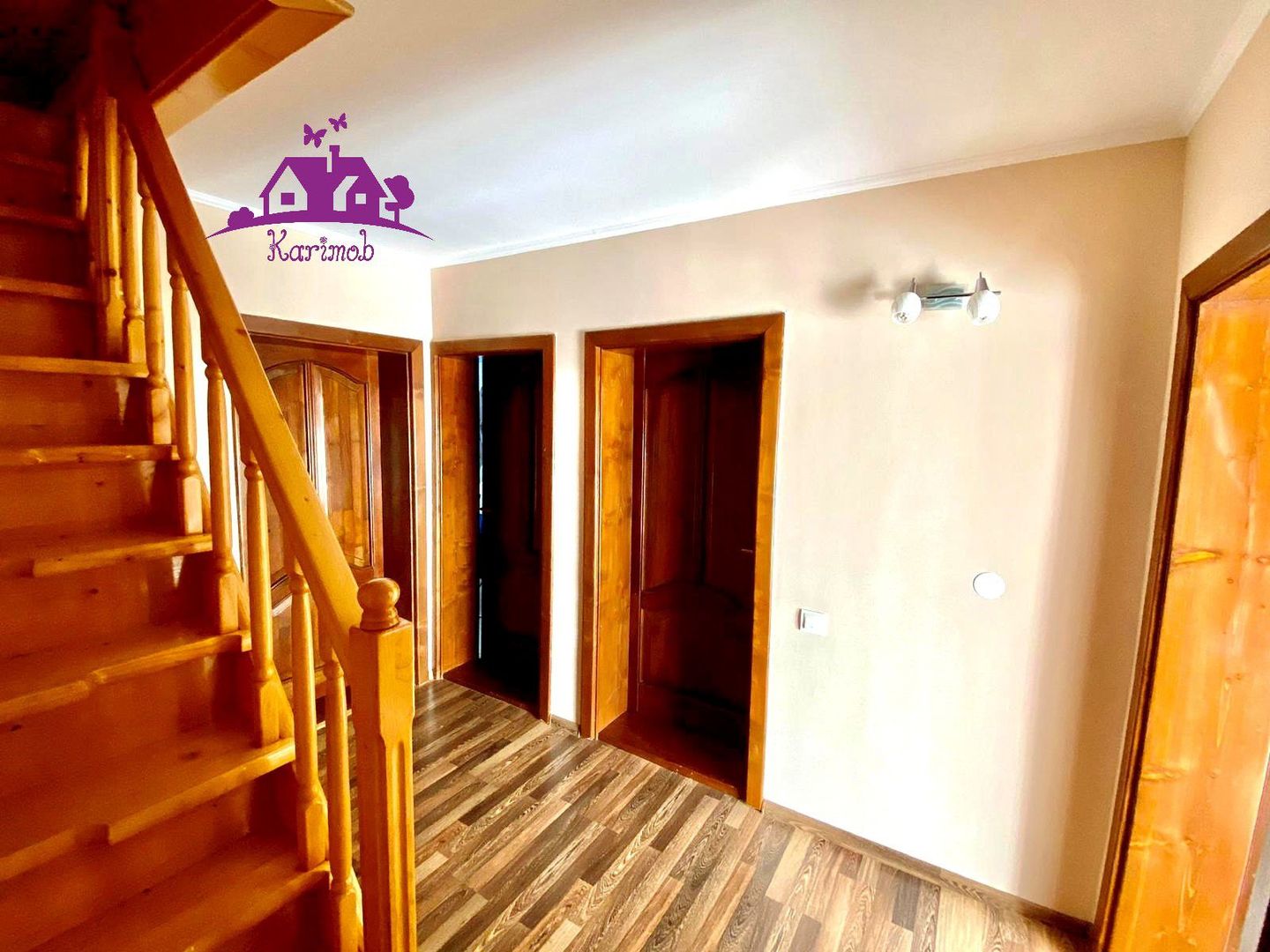 Casa lux in localitatea Sânmartin - Poză 10