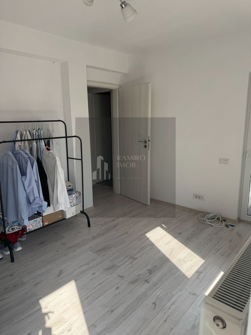 Vila de vanzare P+1+M 132MP / Brgadiru/ 145000 negociabil - Poză 6