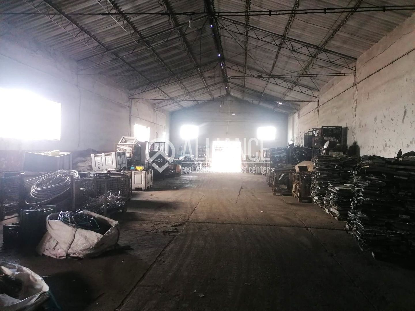 ZONA INDUSTRIALA (COD10) - Hala de inchiriat cu teren de 1700mp - Poză 10