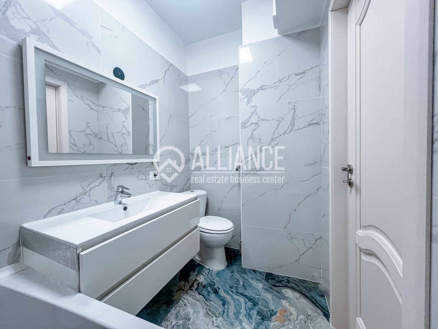 Palazu Mare(COD 05) - Apartament 3 camere| Parcare acoperită | Lac - Poză 18