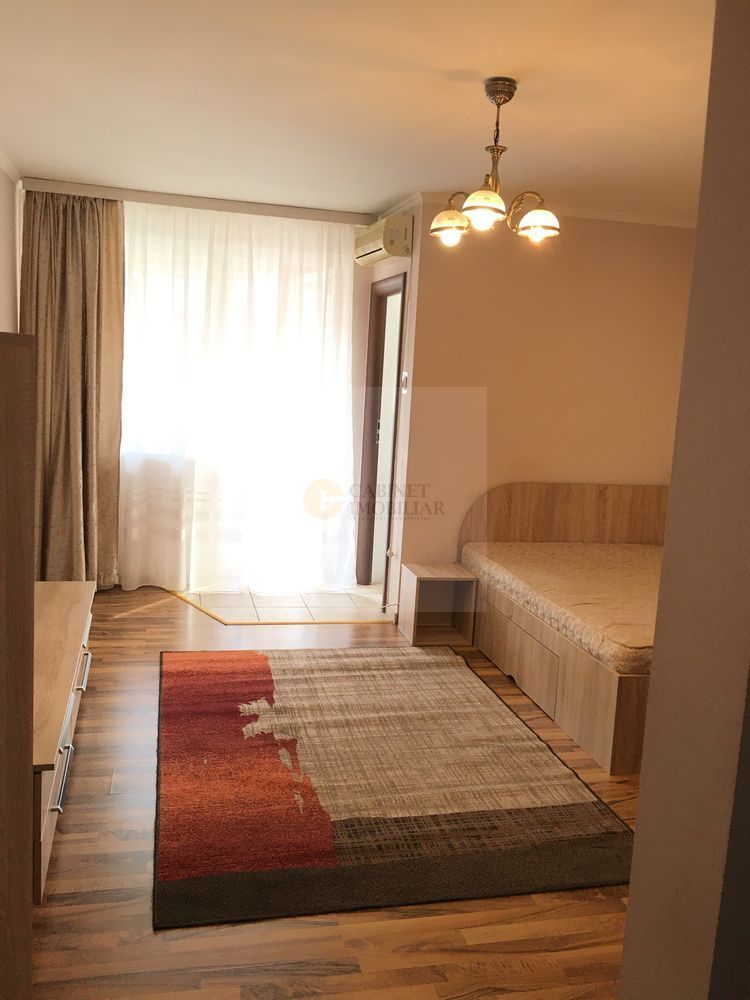 Garsonieră | Metrou Dristor | Fără Risc Seismic | Etaj Intermediar - Poză 2