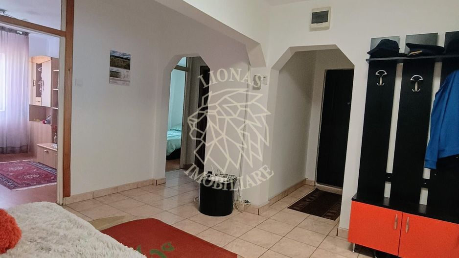 Apartament decomandat 4 camere 82 mp util-balcon-2 bai-Zona Nasaudului - Poză 8