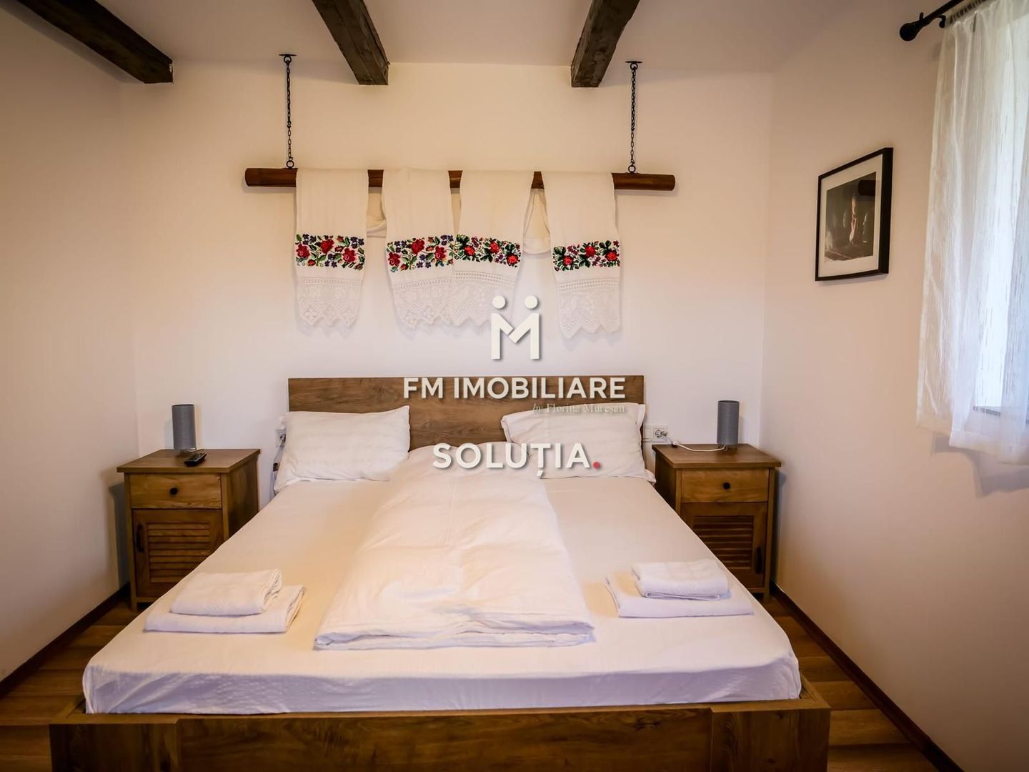 Pensiune agroturistică: 3 case tradiționale + teren în Desești - Poză 12