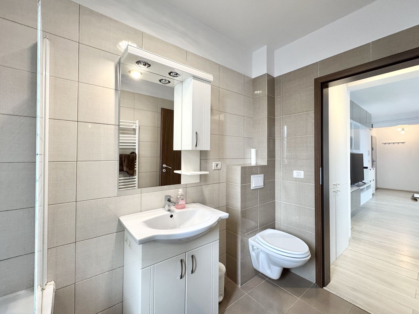 Apartament 3 camere Braytim + parcare proprie - Poză 24