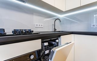 Vânzare, apartament 2 camere, str. Ion Dumeniuc, Ciocana - Poză 9
