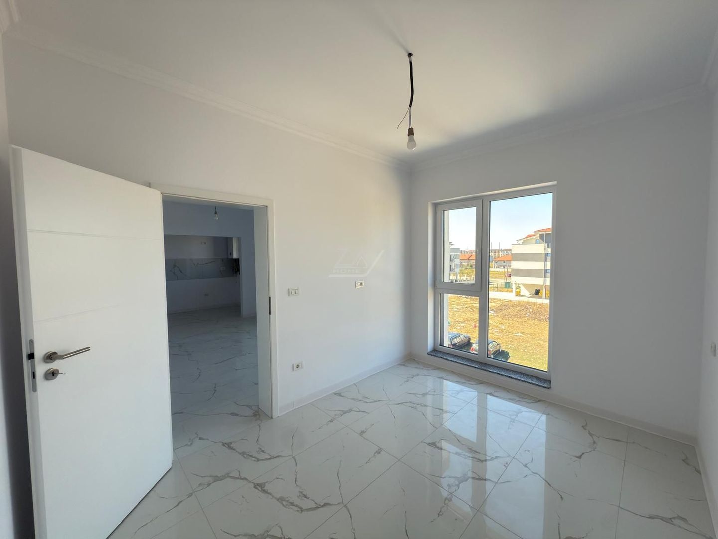 Etaj 1. Loc de parcare. Asfalt. - Poză 8