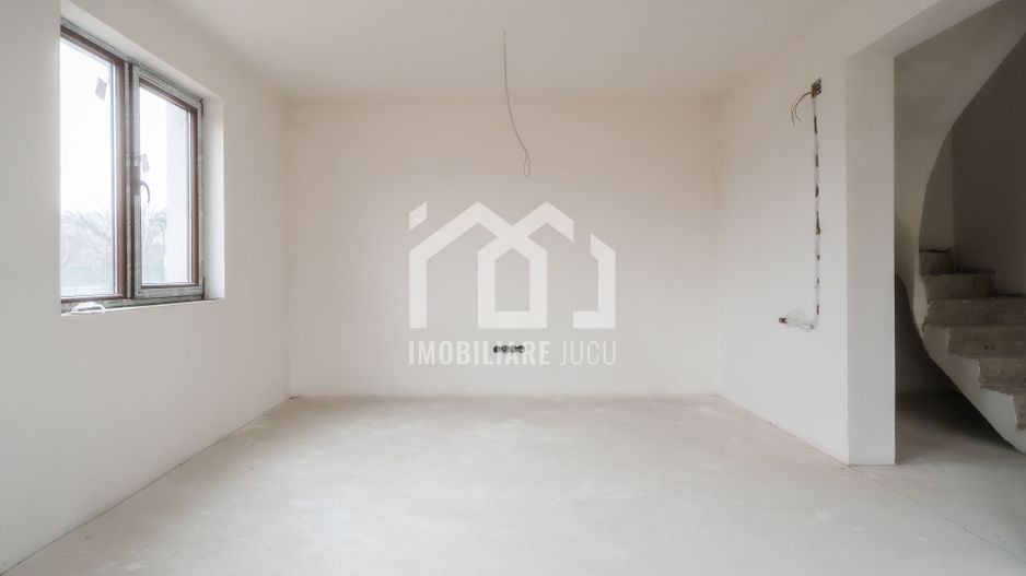 Casa individuala,4 camere,120mp,Teren 505mp, Garaj,Jucu - Poză 12