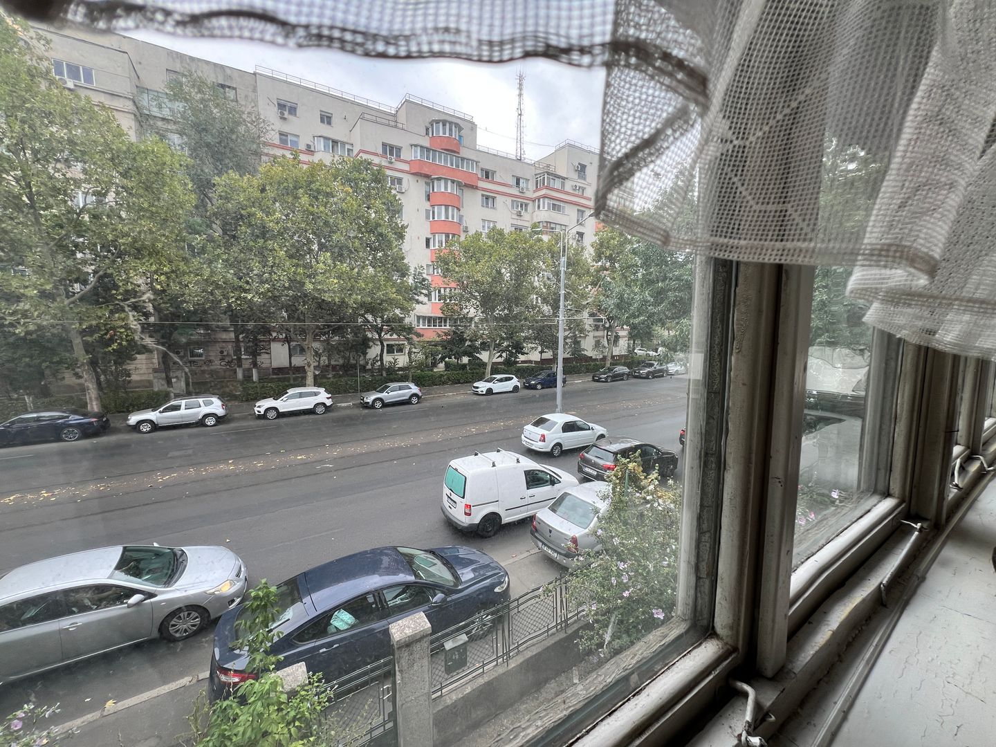 Casă interbelică de închiriat – Str. Barbu Văcărescu nr. 33 - Poză 21