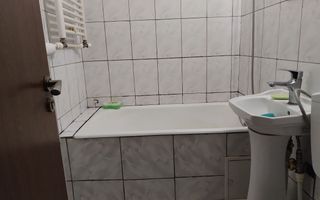 Garsonieră Tudor Vladimirescu – #, ideală pentru locuit sau i - Poză 5