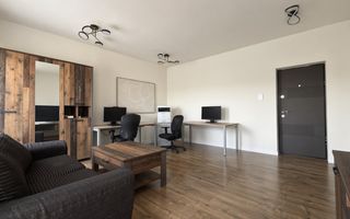 Apartament cu o camera de închiriat, balcon, parcare,  Jucu-Herghelie - Poză 2