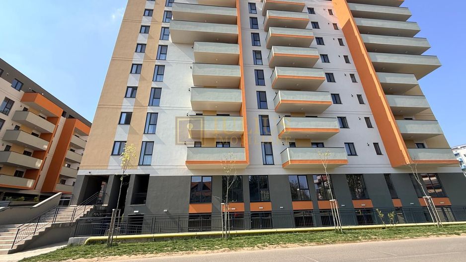 2 camere, Torontalului, loc de parcare inclus, prima inchiriere - Poză 1