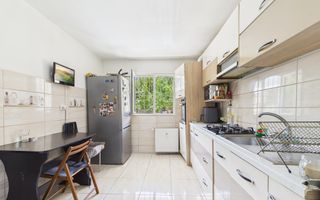 Apartament 4 camere decomandat | Parter | Metrou la 7 minute | - Poză 4