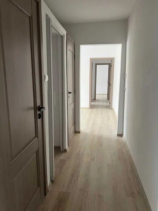 Dacia | 4 Camere  | Etaj Intermediar - Poză 2