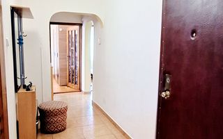 Oferim spre inchiriere,apartament spatios,3 camere,aproape de Spitalul Judetean - Poză 17