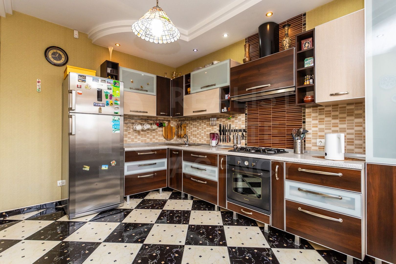 Vânzare, casă, 3 nivele, 200 mp + 10 ari, str. Gura Văii, Rîșcani - Poză 17