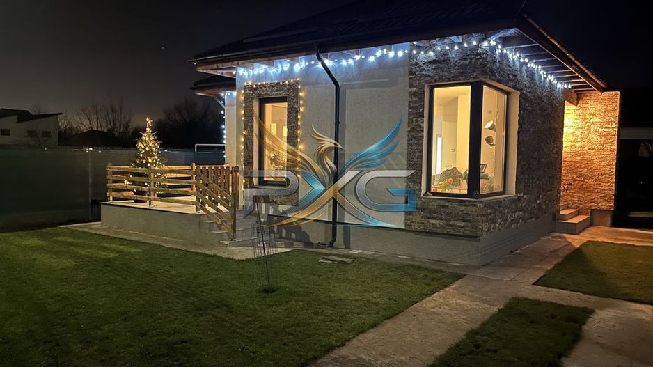 Casa Individuala Parter + Mansarda in Tunari - Poză 8