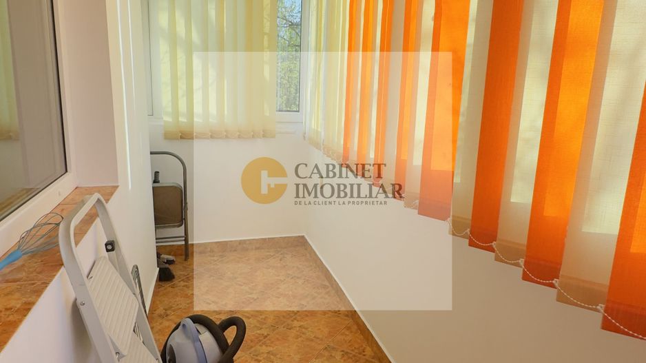 2 Camere - 59MP | Decomandat | 3/8 | Creditabil | 1986 | Crangasi - Poză 3