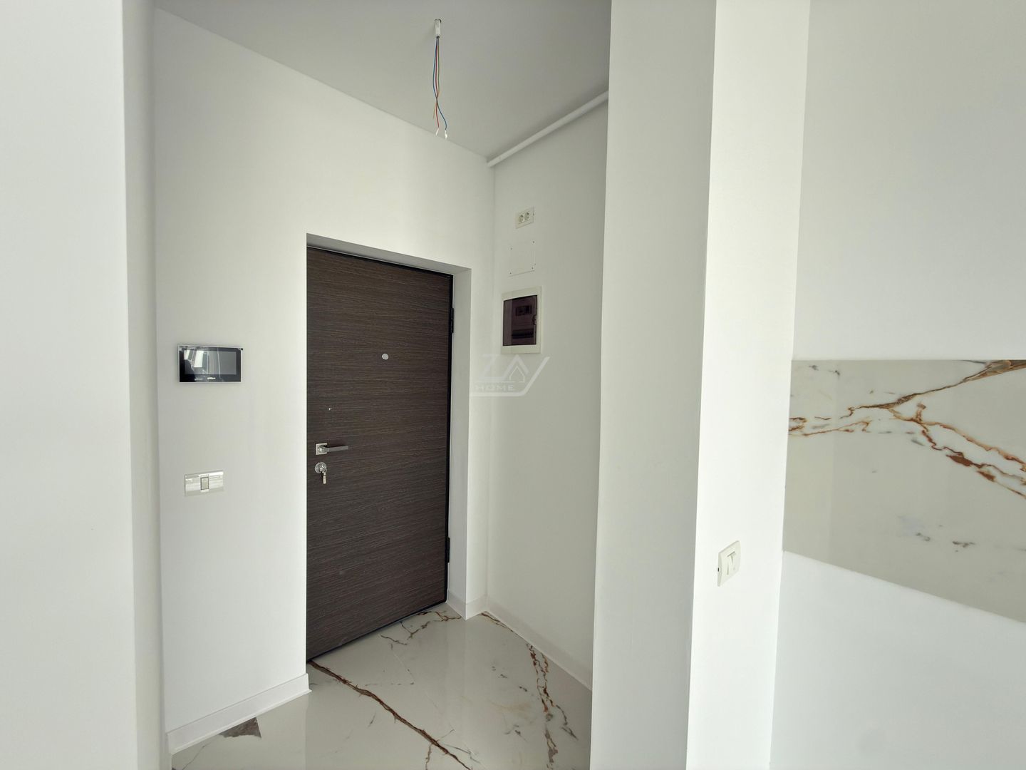 Bloc finalizat. Spatiu de depozitare. Loc de parcare. Clima - Poză 9