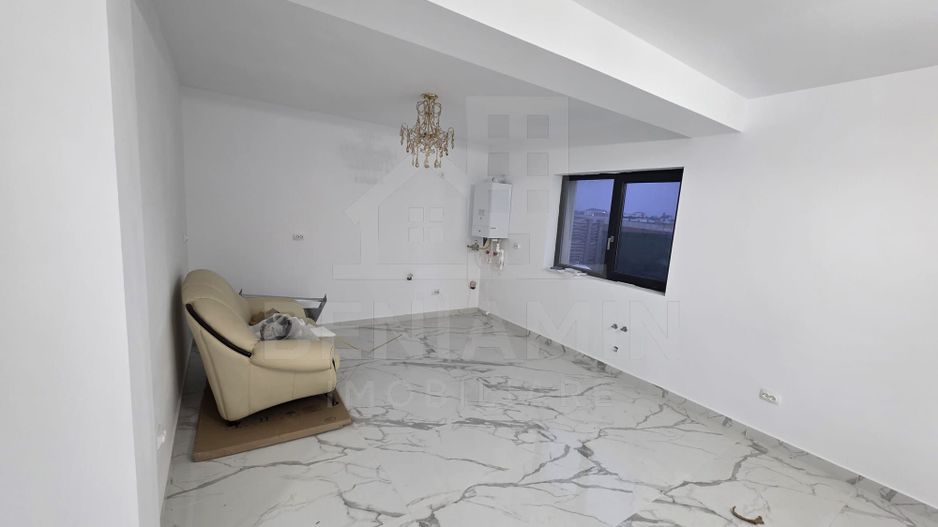 Casa noua 4 dormitoare 2 bai P+1 zona Selgros Teilor - Poză 3