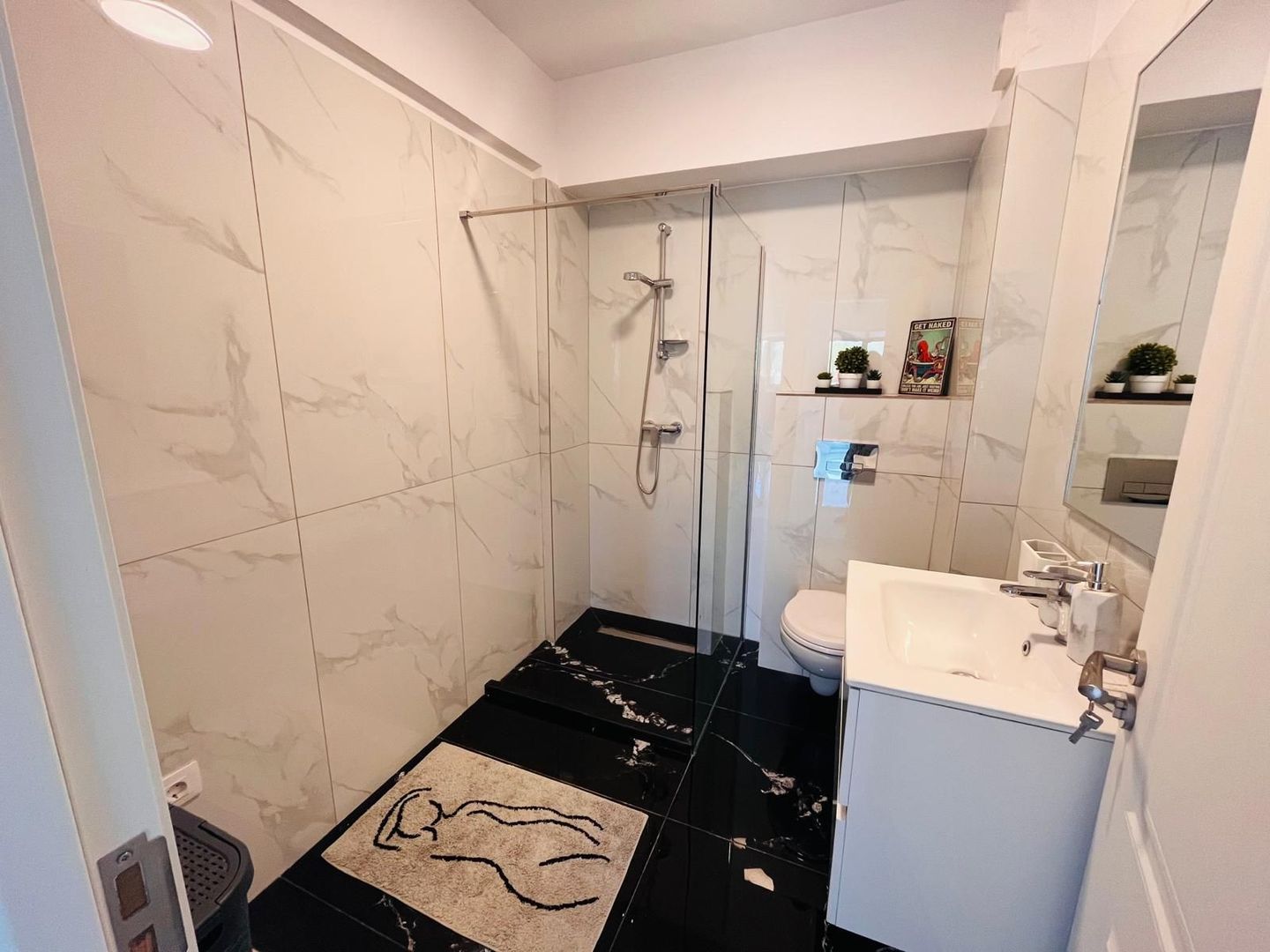 Eleganta si confort | 2 camere in bloc nou, parcare – zona Panoramic - Poză 10