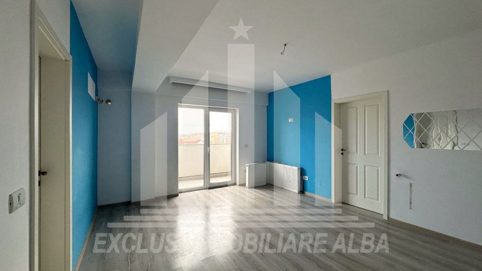 Apartament cu 2 camere de vanzare, Maieri - Poză 1