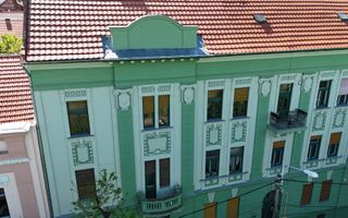 Apartament in clădire istorică P-ta Plevnei cu vedere parc - Poză 3