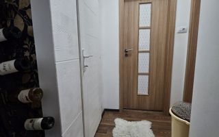 Apartament 3 camere, Cetate, etaj intermediar - Poză 8