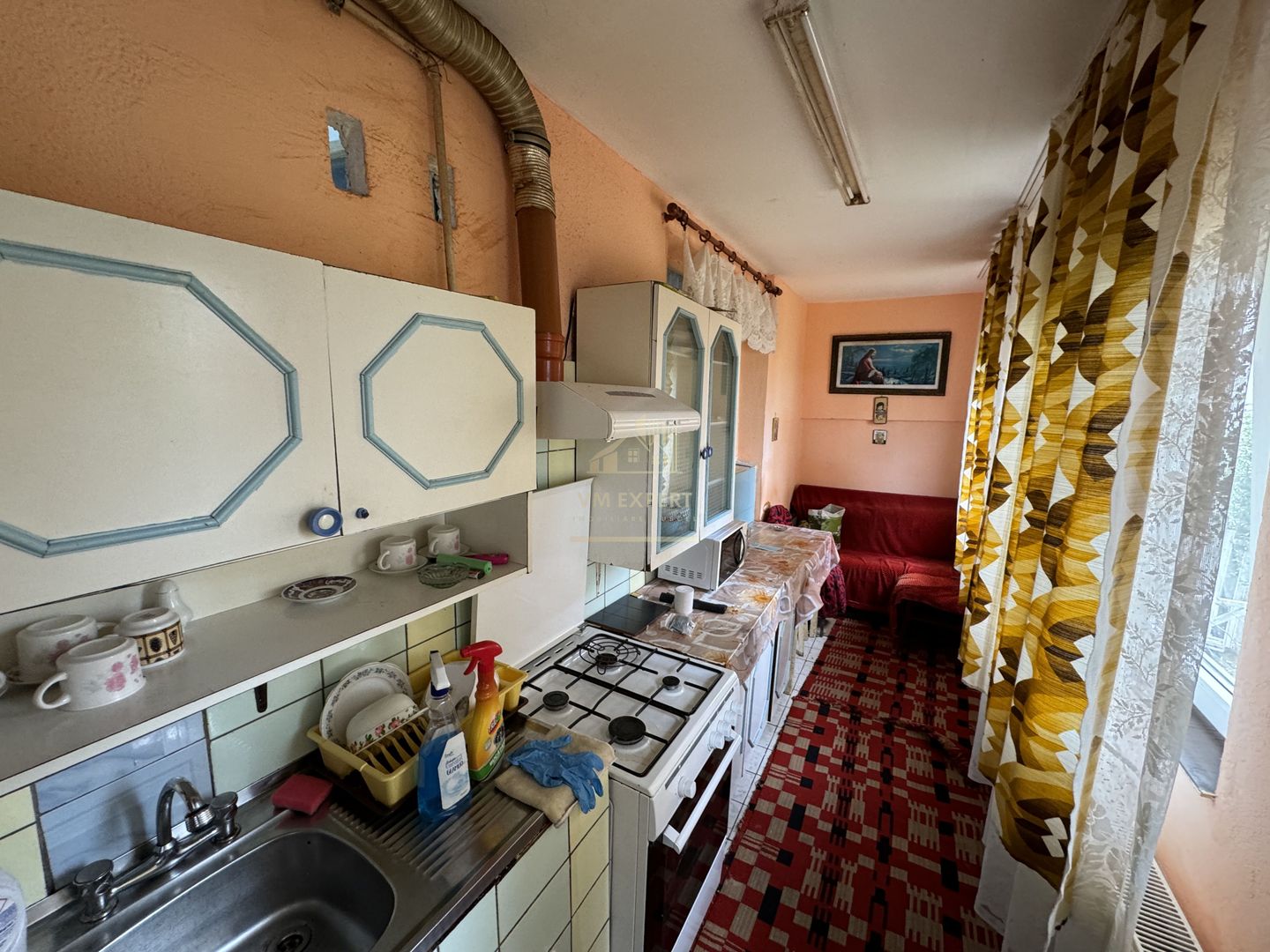 APARTAMENT 2 CAMERE PARTER CAMPULUNG - Poză 1