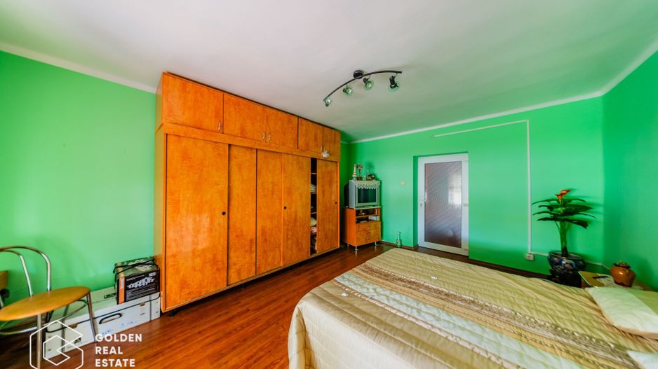 Casa situata in comuna Seitin, la cheie - Poză 7