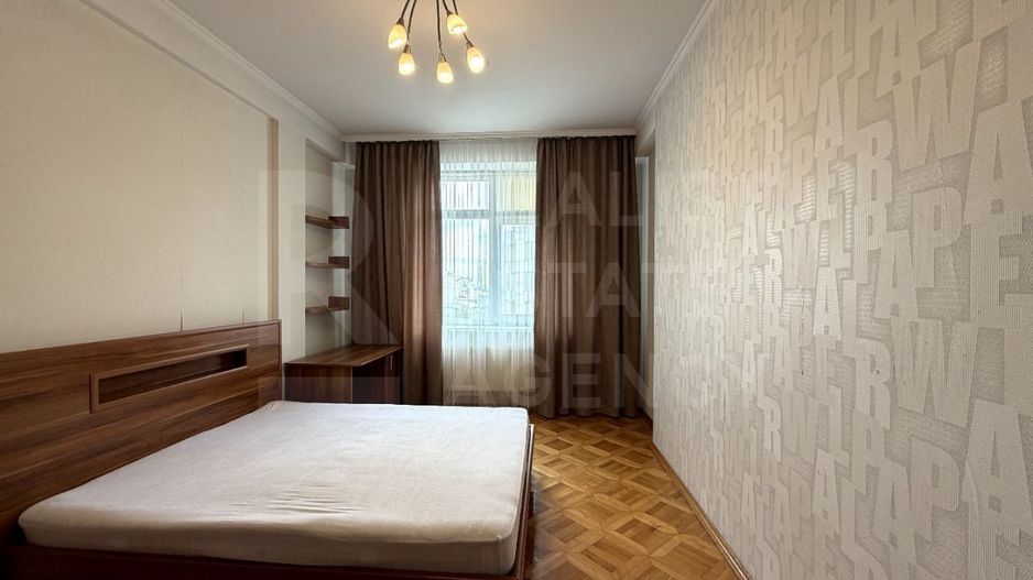 Chirie, apartament, 3 camere, str. 31 August 1989, Centru - Poză 8