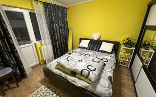 Apartament 2 camere, decomandat - zona Cetate - Poză 2